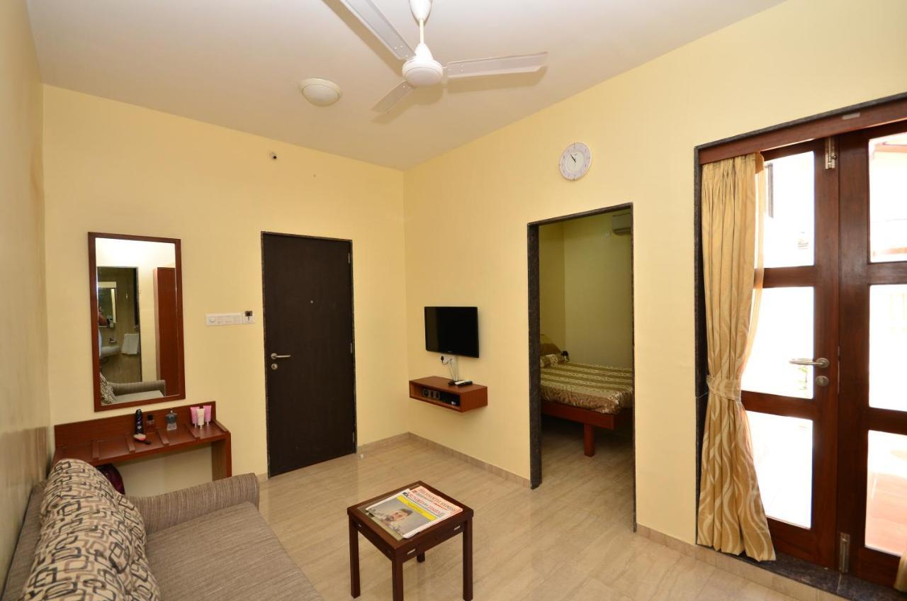 Diwali Baug Hotell Lonavala Exteriör bild