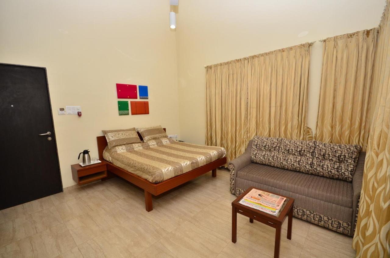 Diwali Baug Hotell Lonavala Exteriör bild